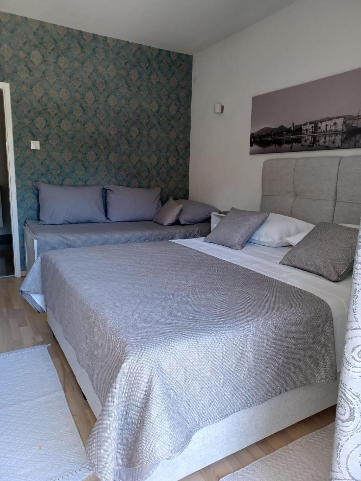 Studio Apartman Marija Trogir Exterior photo
