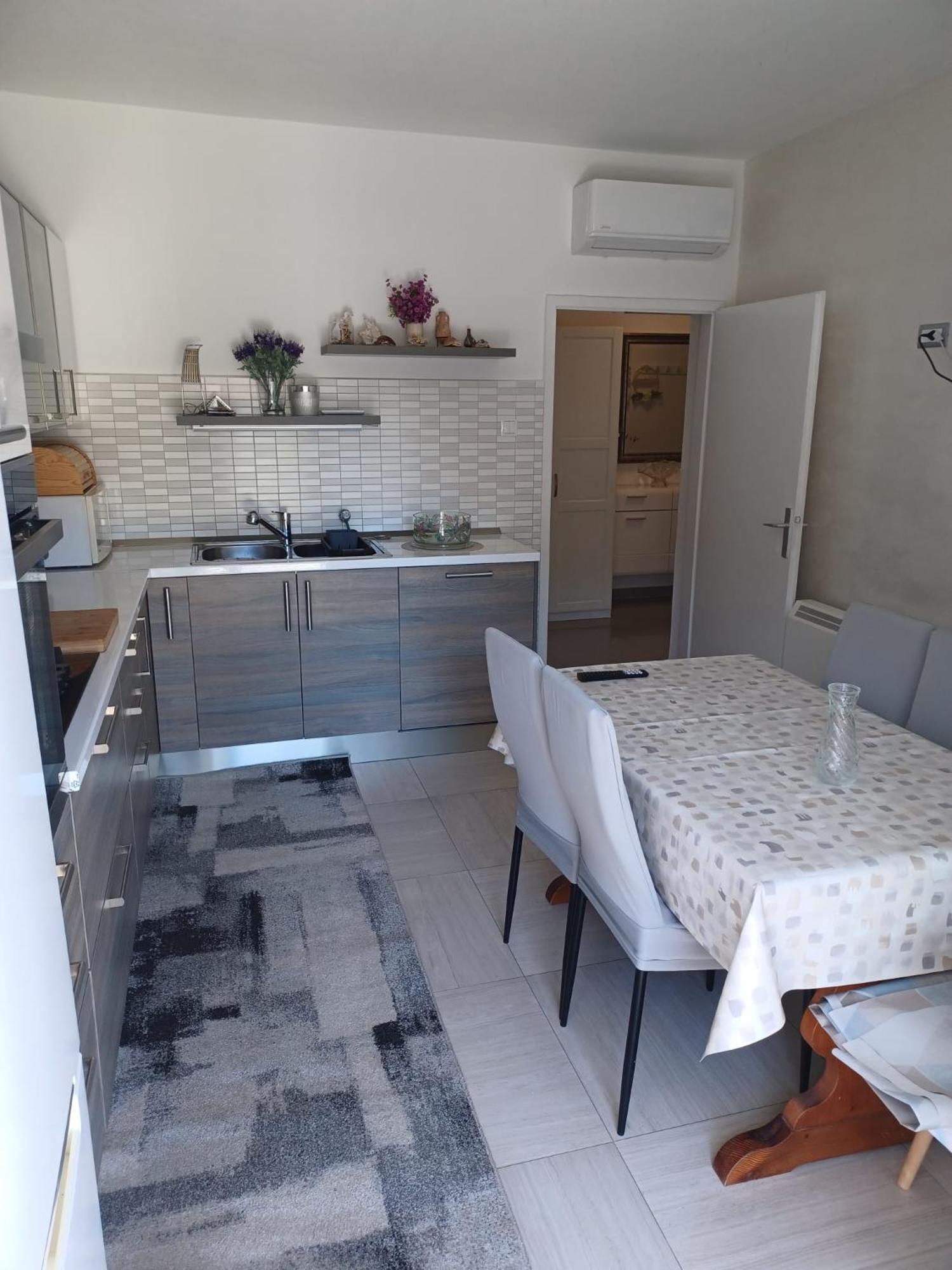 Studio Apartman Marija Trogir Exterior photo
